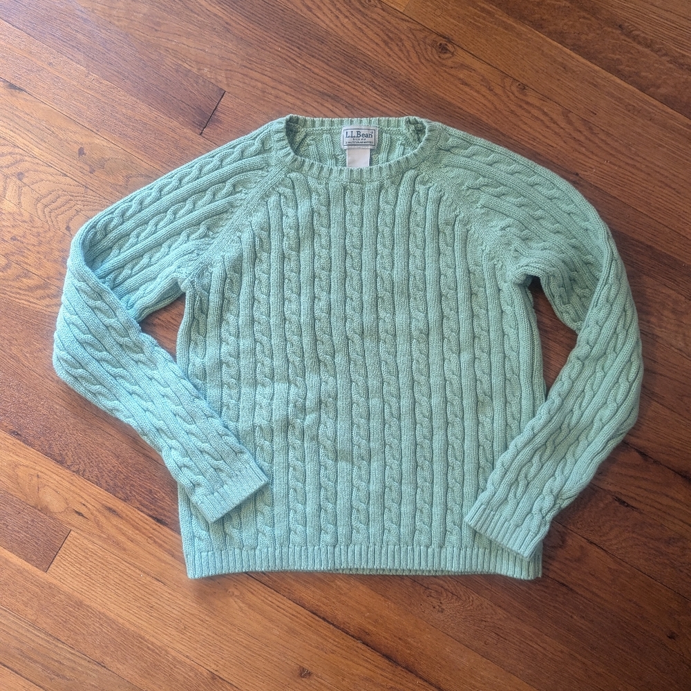 LL Bean cable knit sweater, apple green, S